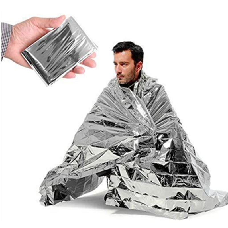 Manta emergente Mylar térmica  - First Aid Bag Kit reseña y precio